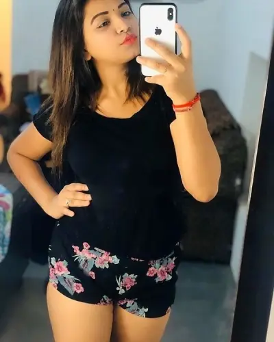 Nainpur Escorts